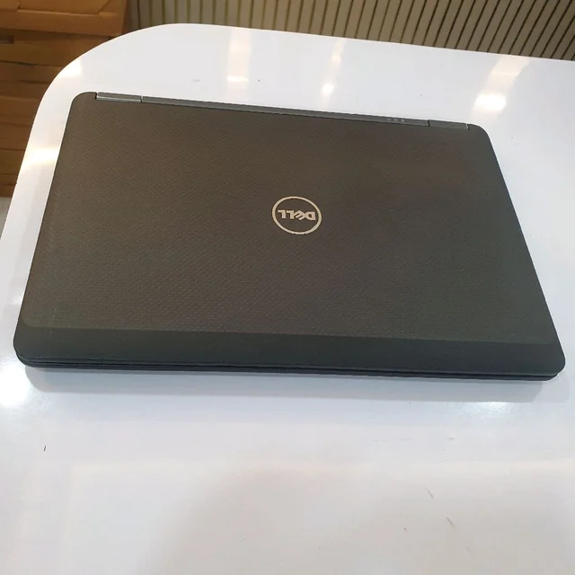 Dell Latitude E7450 Touch Screen Core i5 5th Generation Used Laptop - 256 GB, 8 GB