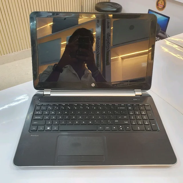 Hp Pavilion 15 Model Amd E1 Processor Used Laptop 