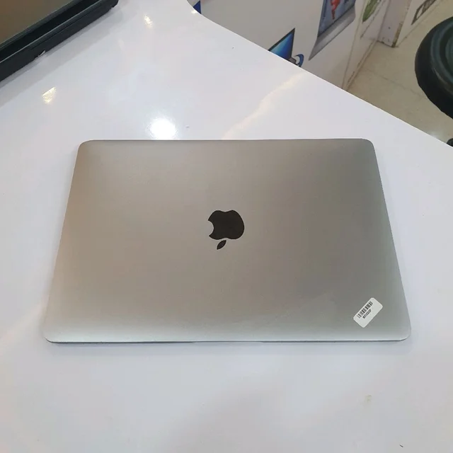 Macbook Air 12 Inch Intel Core M Processor Used Laptop - 256gb ssd, 8 Gb