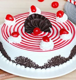 Strawberry 1/2 kg Veg Cake Delhi