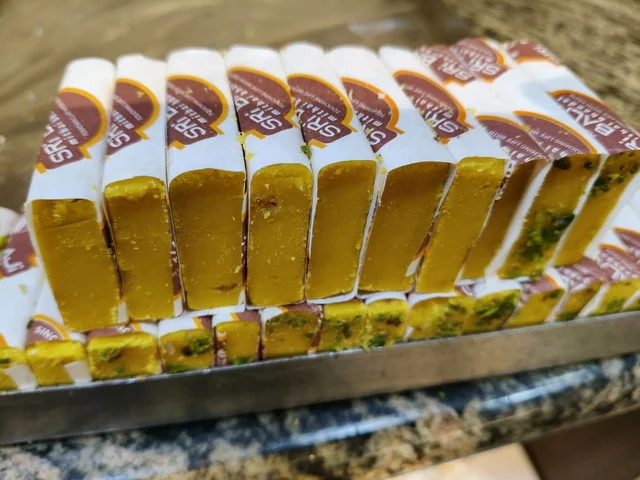 Butter Scotch Burfee - 250gm