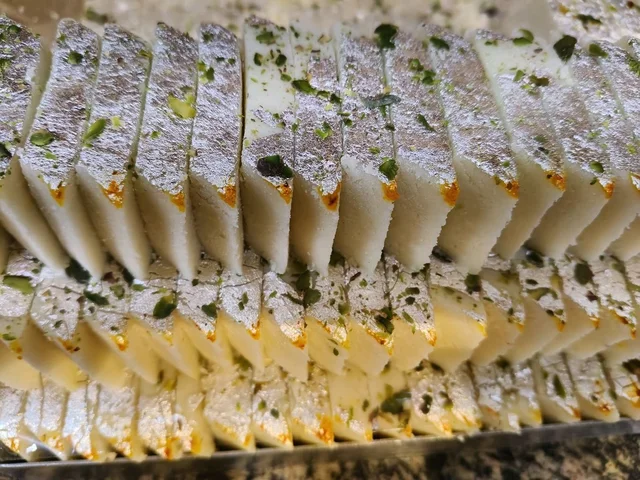Bikaneri Burfee - 1Kg