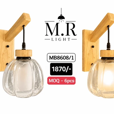 WALL LIGHT