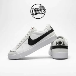 Blazer Low 77 Jumbo White - UK 6
