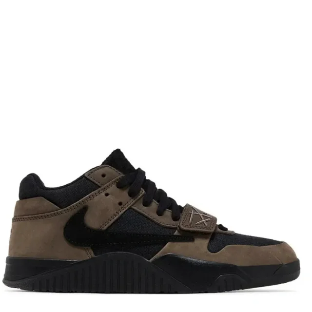 Travis Scott Jumpman Dark Mocha - UK 9