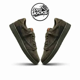 Travis Scott Velvet Brown - UK 10
