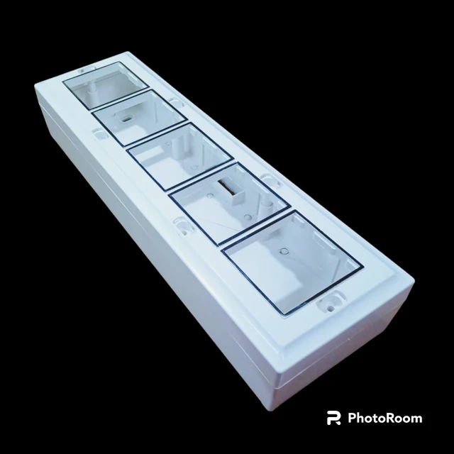 SURFACE 10 MODULAR GANG BOX - WHITE CROME