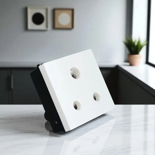 GOLDMEDAL AIR 6A. 3 PIN SOCKET,2M - WHITE