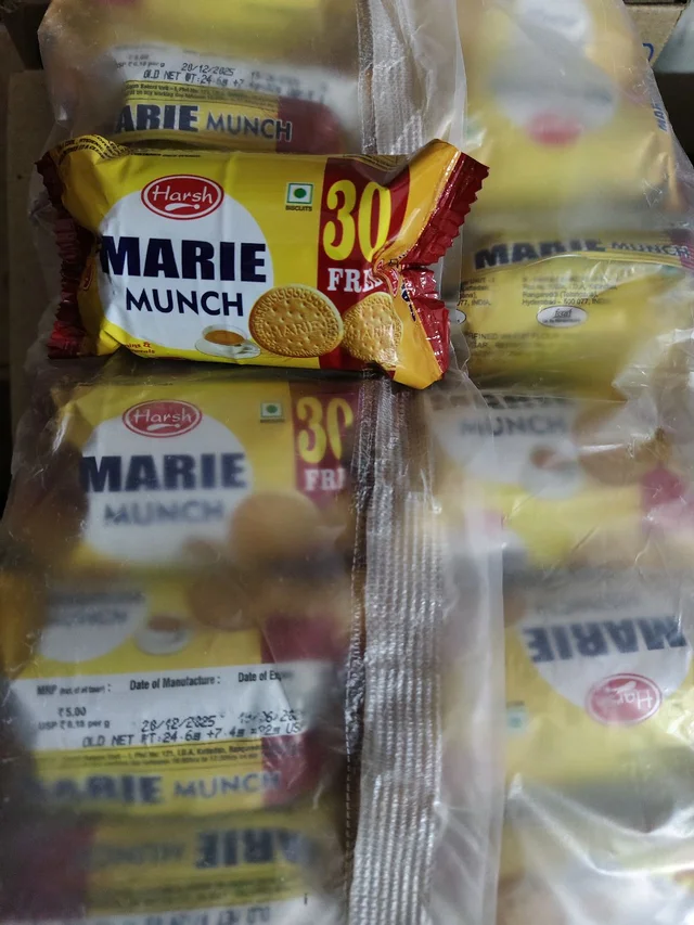 5/- Marie Munch 