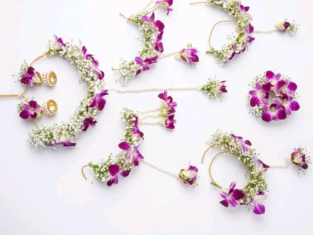 Luxury Purple Orchid Floral Jewellery Set for Haldi & Mehndi Ceremony
