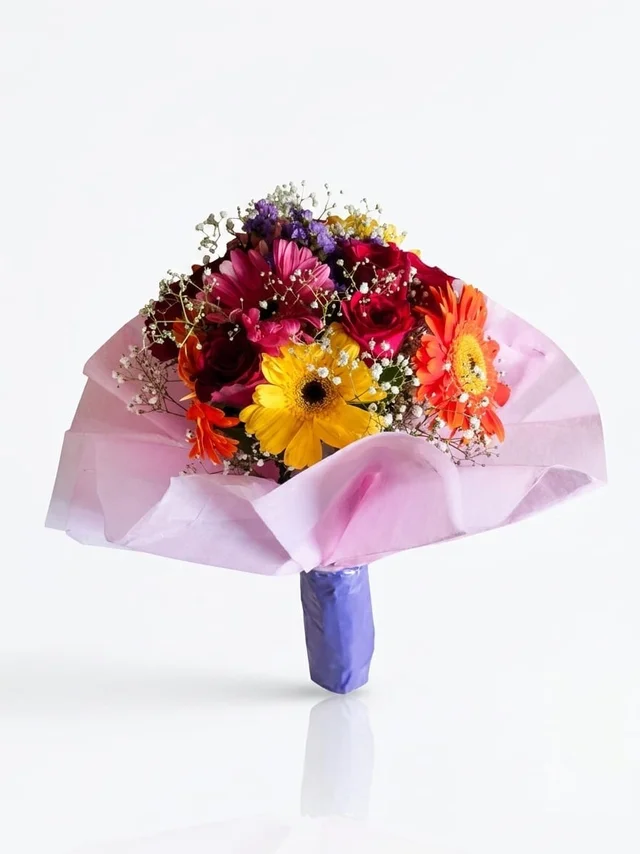 Elegant Jalbera Bouquet With Cutenesss