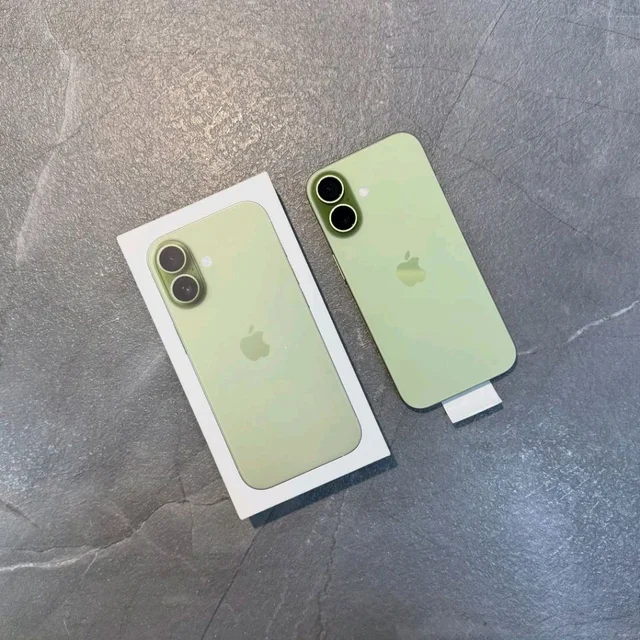 iPhone 17 – 256GB – Fresh Condition