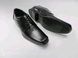 Leather Formal Derby Shoes - 6, Black