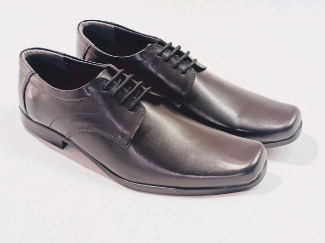 Leather Formal Derby Shoes - 6, Black