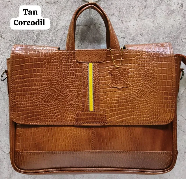 STEPSCART Royal Edge Leather Messenger Bag - Size: 15.5 Inches, Brown