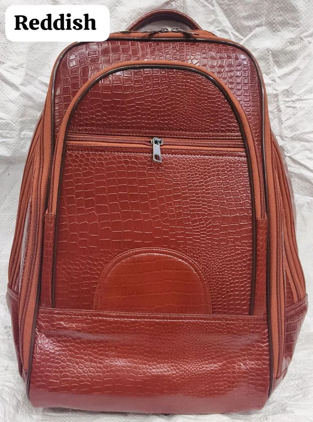 👜 Premium Crocodile Leather Expandable Backpack