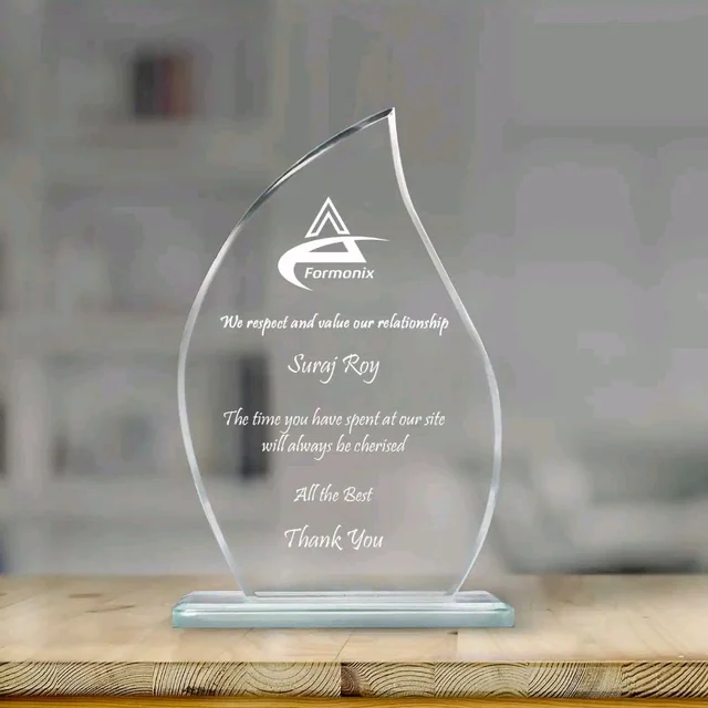 Customized Glass Memento Award | Personalized Corporate Trophy & Recognition Plaque