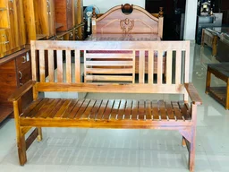 WOODEN SITOUT SETTY