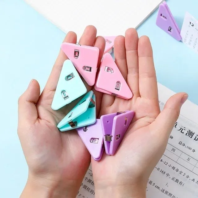 Homeoculture arrival Triangle paper clamps Set of 5