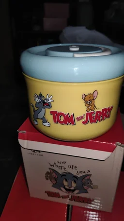 New tom n jerry theme insulated tiffins Premium quality