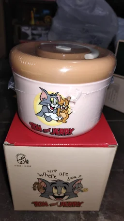 New tom n jerry theme insulated tiffins Premium quality