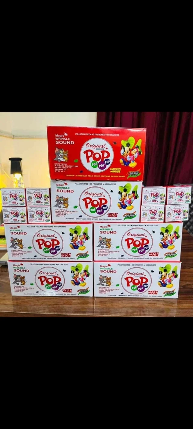 Pop Pop Cracker for children small crackers 50 small boxes in one big box - 12