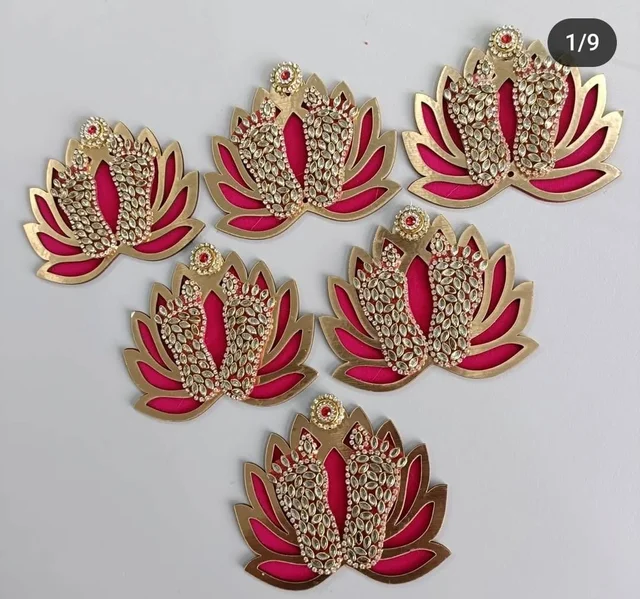Lotus lakshmi charan Moq 5 Color random Single pcs.
