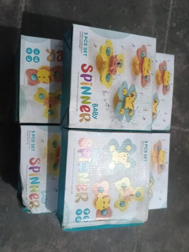 Spinner set of 3 toys
