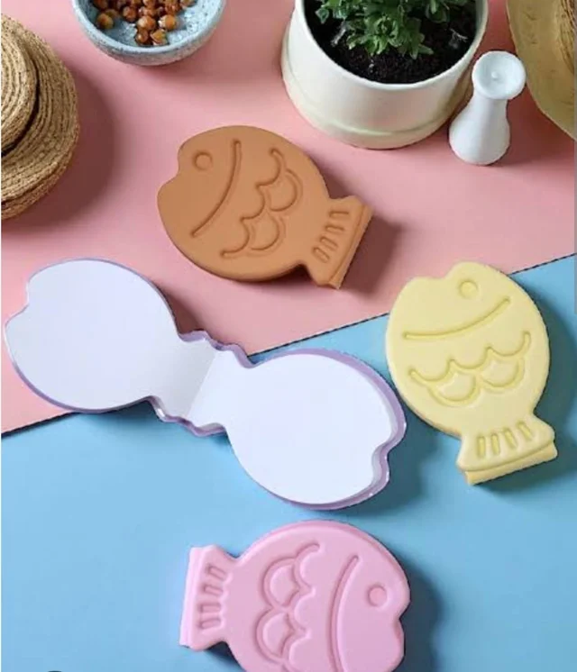 Stock clearance sale fish shaped quirky notepads diary