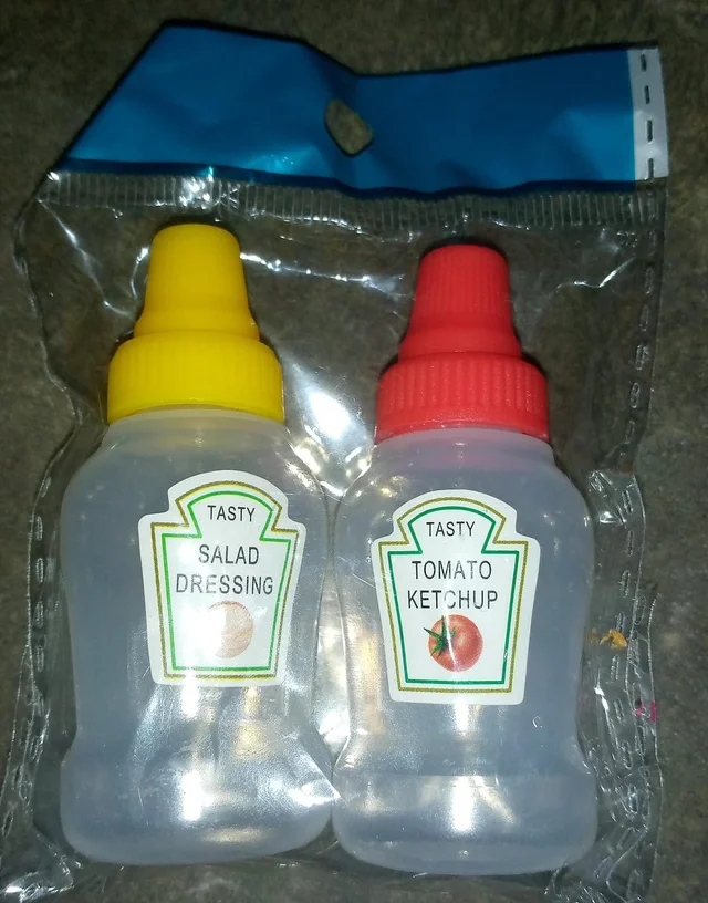 New mini squeeze bottles Best for lunch boxes and travel use Buy set of 2