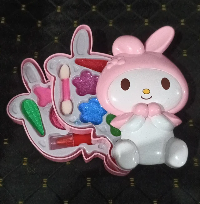 Kanjak special makeup kits