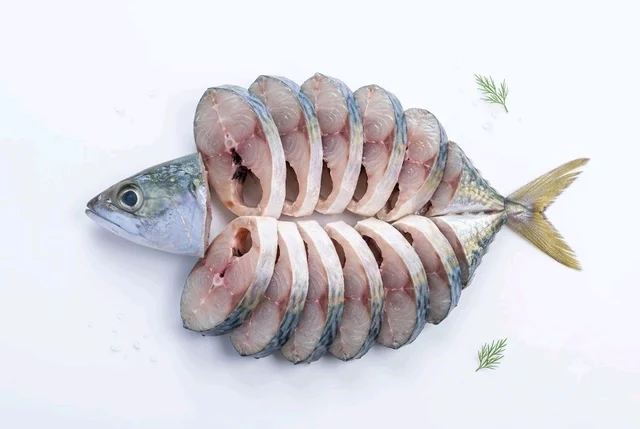 freshFin Bangdi (Cut Pieces, Cleaned & Gutted) - Big, 1kg, Cleaned & Cut pieces