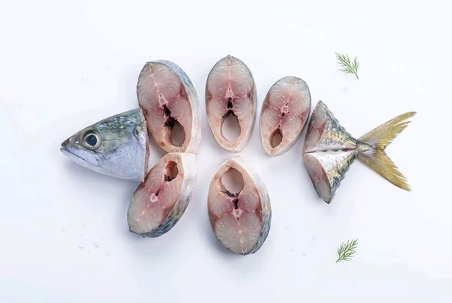 freshFin Bangdi (Cut Pieces, Cleaned & Gutted) - Big, 500g, Cleaned & Cut pieces