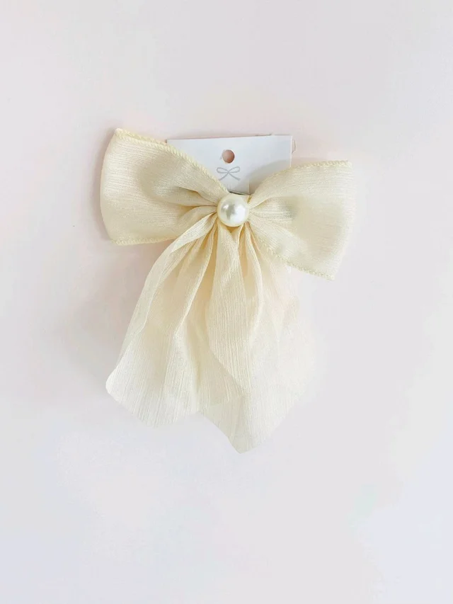  fancy Bow side pin hair pin 
white Hair Clip (White)