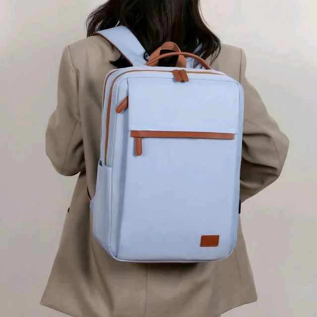 Leptop Cases Bag And Charging Laptop Backpack Elegant And Spacious Travel
Bag 