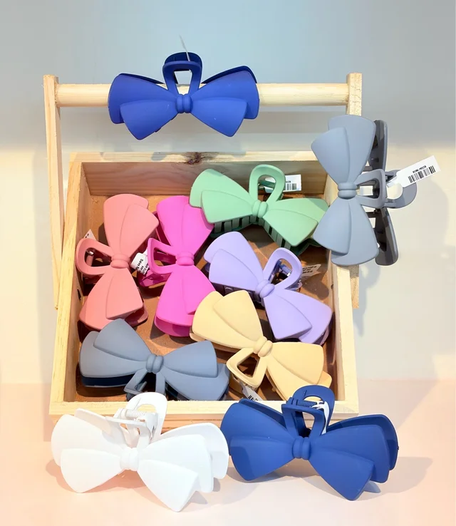 HAIR CLUTCHER 129