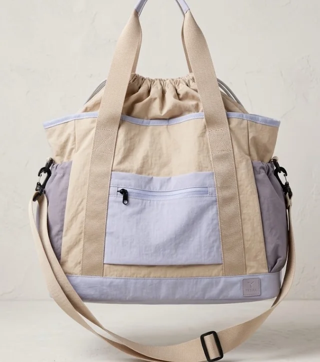 9009 TRAVELLING BAG 