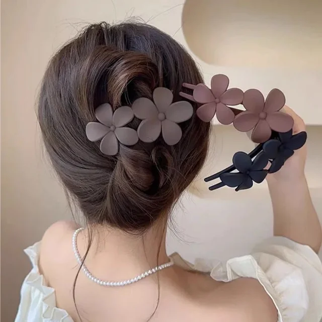 Flowers Hair Clip