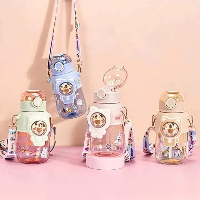 Plastic Teddy Sipper Bottle With Belt 500ml