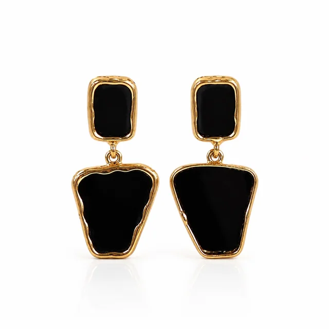 Black Squared Earrings 