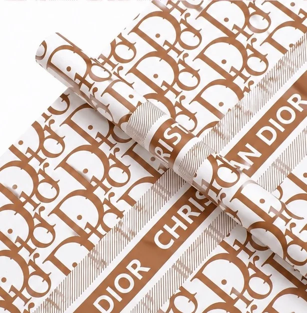 Gift Wrap Sheets  ( Dior ) 