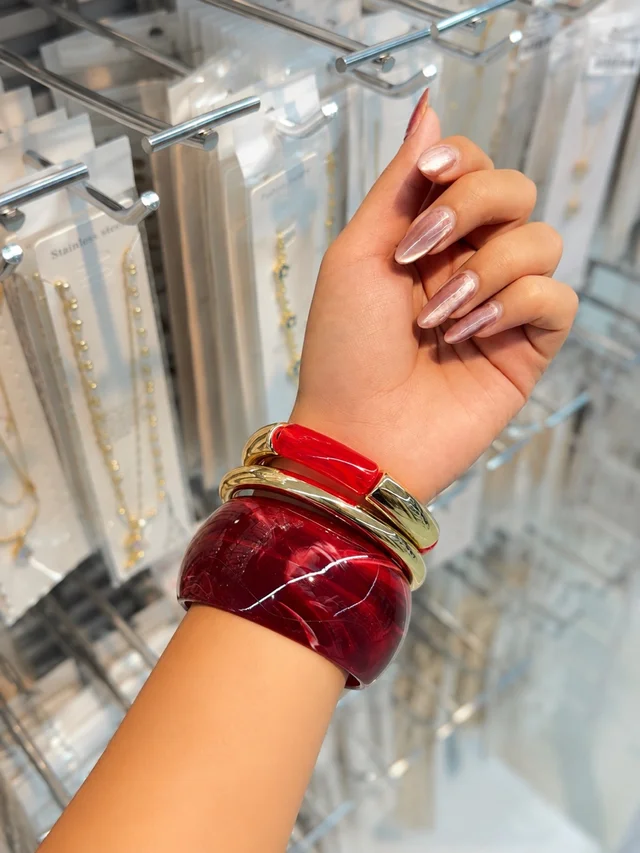 Resin Bangle Stack ( Red ) 