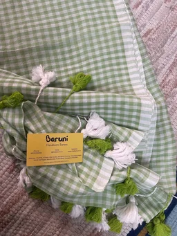Mini Checks mul cotton saree