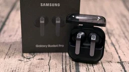 Galaxy Buds4 Pro, Hi-Fi Audio, Voice Detect, 2-way Speaker, Adaptive ANC 2.0 Bluetooth Headset (White, In the Ear