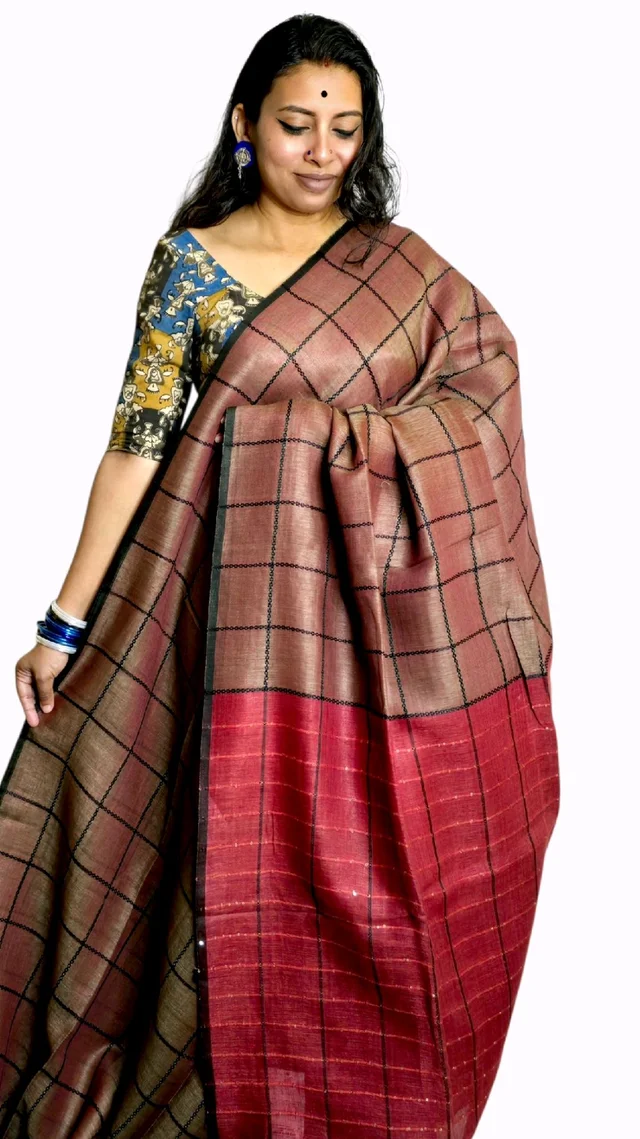 APARAJITA Checks Linen Sarees
