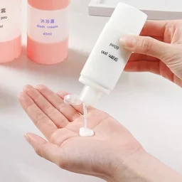 4 In 1 Mini Portable Shampoo Bottle (Random Colors)