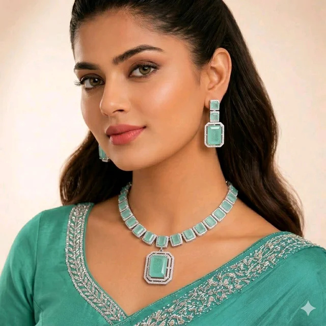 Royal Radiance Statement Set