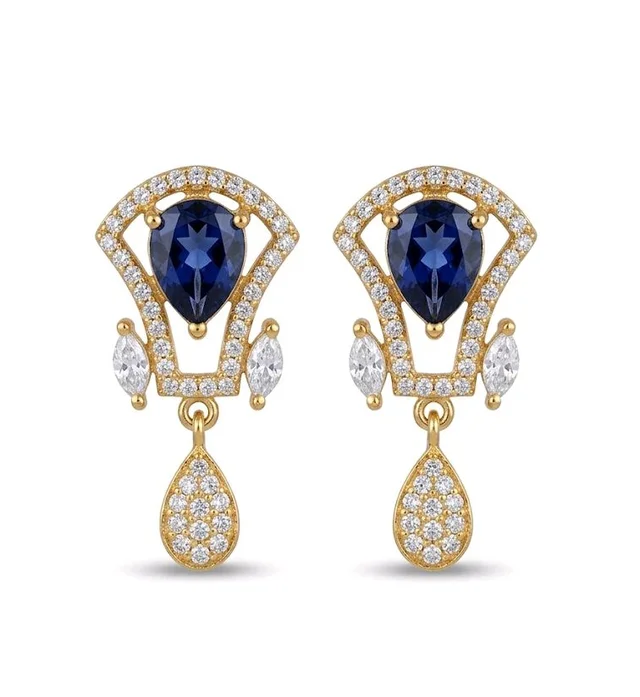 AD Earring 