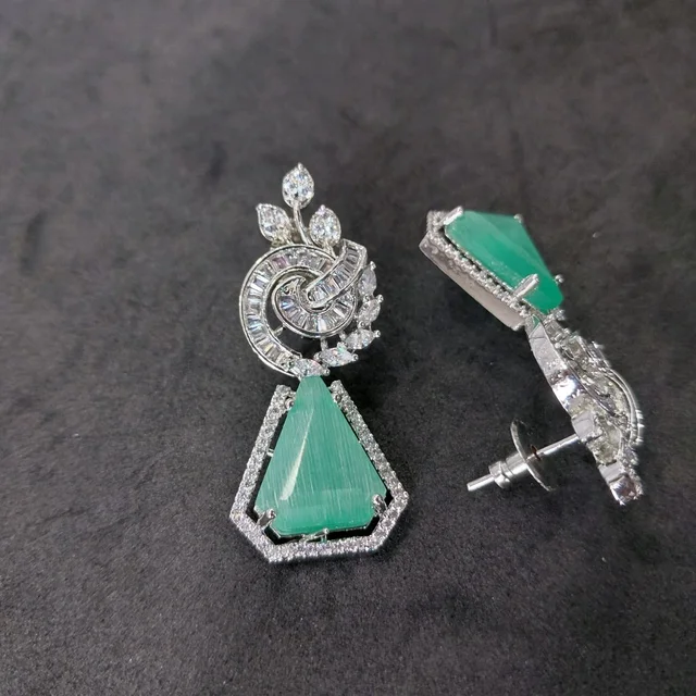 Shiny Gold Art And Jewellery Trending Jewellery Design Earring - Mint Green