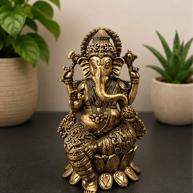 GS Decors Brass Fine art Ganesha on lotus base 4''